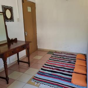 Standard Twin Room with Mountain View