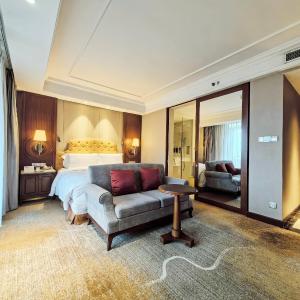 King Room with Balcony
