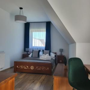 Double Room with Mountain View