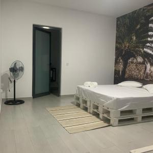 Quadruple Room with Private Bathroom