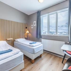 Deluxe Double or Twin Room with Ocean View