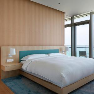 Executive Suite Room (Swimming Pool)