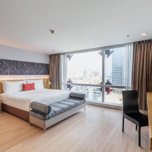 Deluxe Corner Double Room