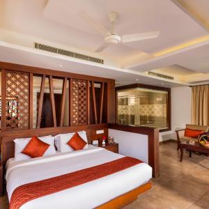 King Room with Spa Bath