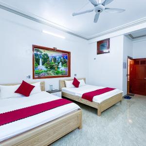 Quadruple Room with Mountain View