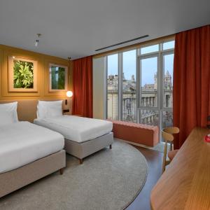 Deluxe Twin Room with City View