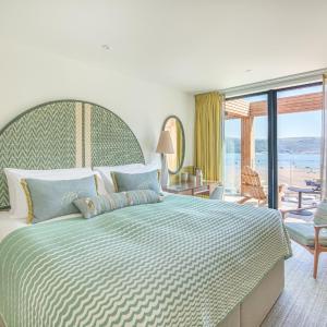 Queen Room with Sea View