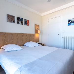 Double Room with Balcony and Sea View