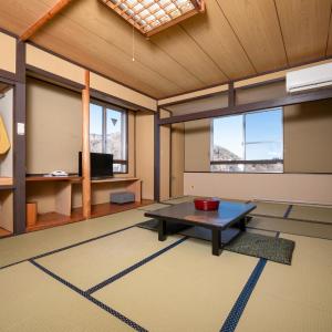 Japanese-Style Room