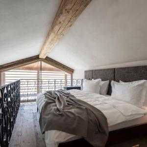 Suite with Balcony