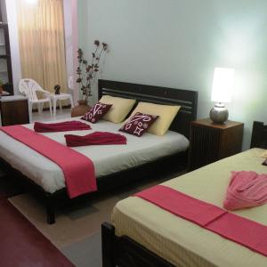 Family Room with Private Bathroom and AC