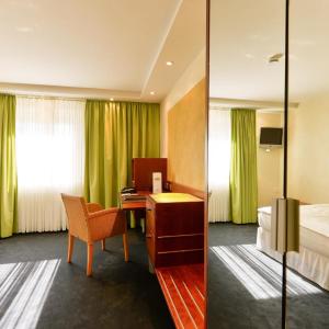 Deluxe Single Room