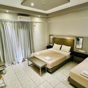 Superior One-Bedroom Apartment