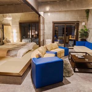 Japanese-Style Room