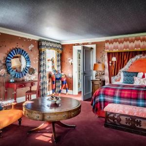 Deluxe Suite with Sea View