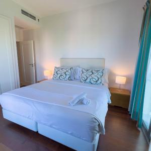 Two-Bedroom Suite with Sea View