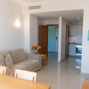 One-Bedroom Apartment with Land View
