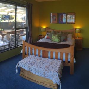 Queen Room with Sea View