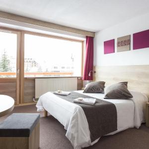 Twin Room with Balcony