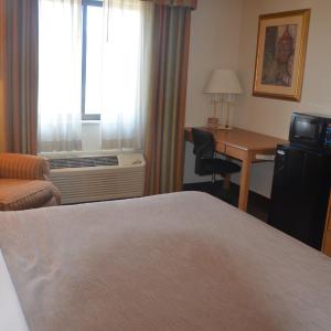 King Room - Accessible/Non-Smoking