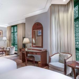 Twin Junior Suite City View