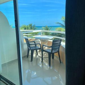 Studio with Sea View (2 Adults)