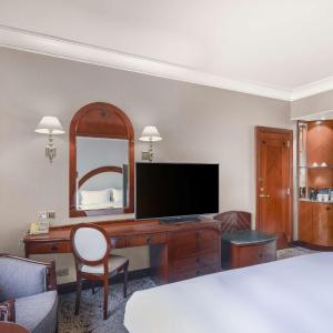 King Room with City View