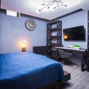 Classic One-Bedroom Apartment with King Bed