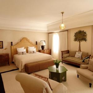 Executive Junior Suite with fire place and Loggia