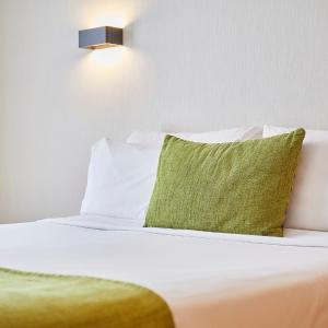 Double Room (1 - 2 Adults)