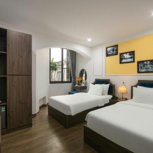 Deluxe Twin Room