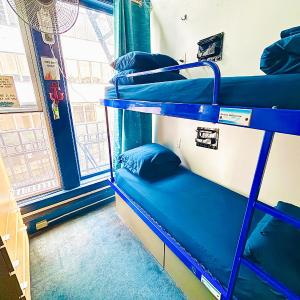 Bed in 8-Bed Mixed Dormitory Room