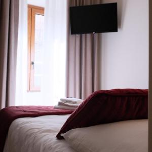 Double Room (1 Adult)