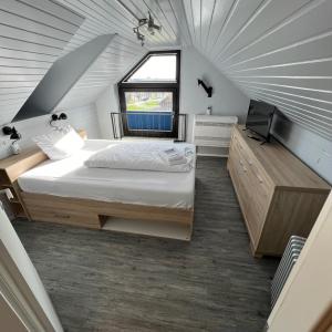 Small Double Room