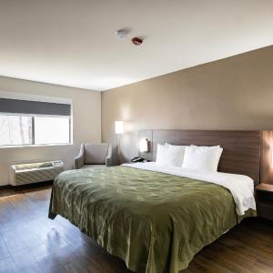 King Room - Non-Smoking