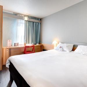 Single Room with One Double Bed