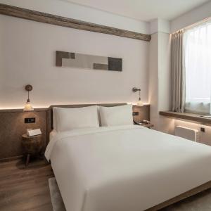 Double Room with Courtyard