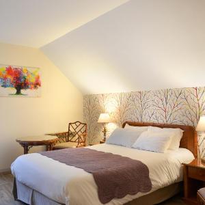 King Room with Balcony