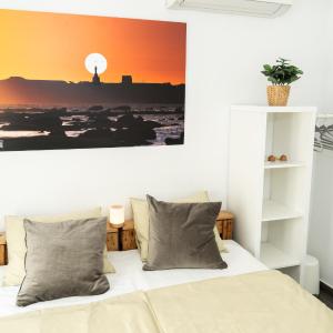 Standard Double Room with Shared Bathroom