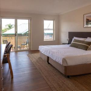 Deluxe Double or Twin Room with Lake View