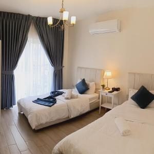 Deluxe Double or Twin Room with Balcony