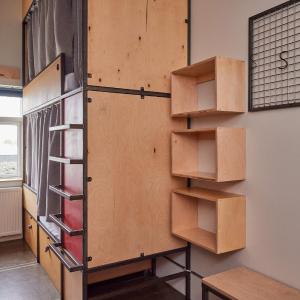 Bed in 6-Bed Mixed Dormitory Room