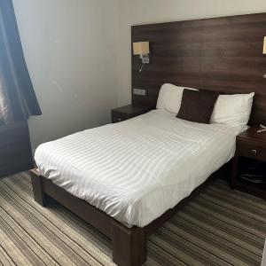 Classic Single Room