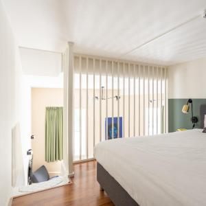 Large Studio with Kitchenette and Sofa Bed - Duplex