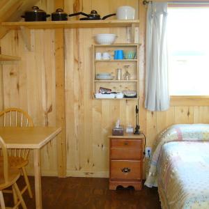 Small Chalet - Perce