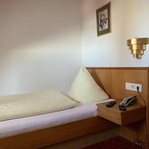 Small Single Room