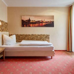 Single Room with Balcony