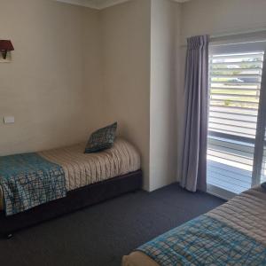 Deluxe one-bedroom