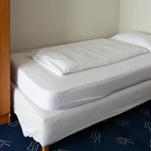 Bed in 6-Bed Mixed Dormitory Room