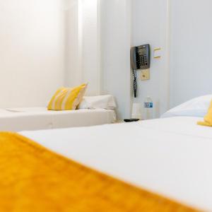 Quadruple Room with Private Bathroom